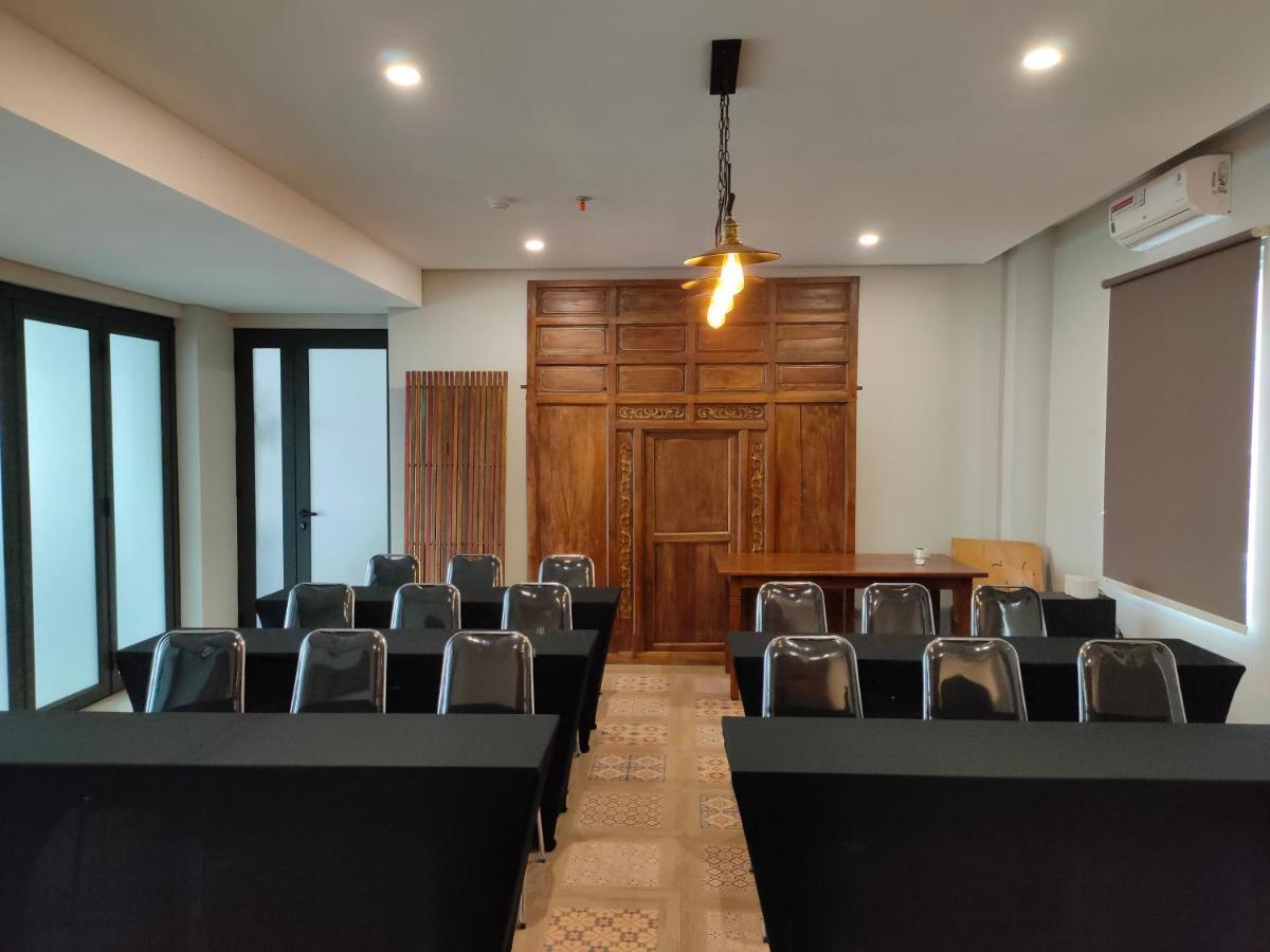 Arrayan Hotel Malioboro Yogyakarta Esterno foto